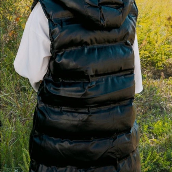 Ces Femme Black Puffer Long Vest Coat - Picture 2 of 5